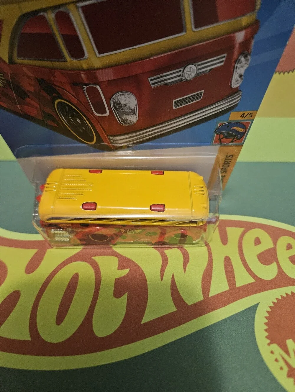 HotWheels Surfin'School BusRed and Yellow Die-Cast